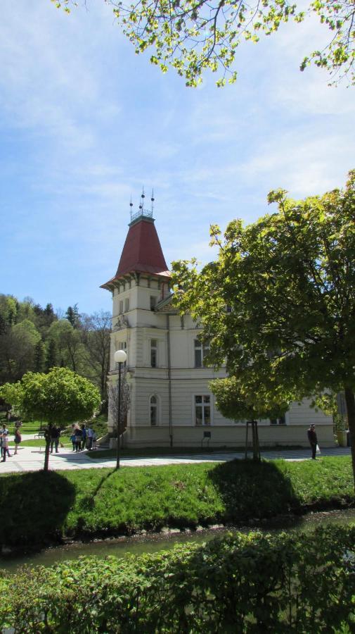 Apartmany Luha Luhačovice Dış mekan fotoğraf